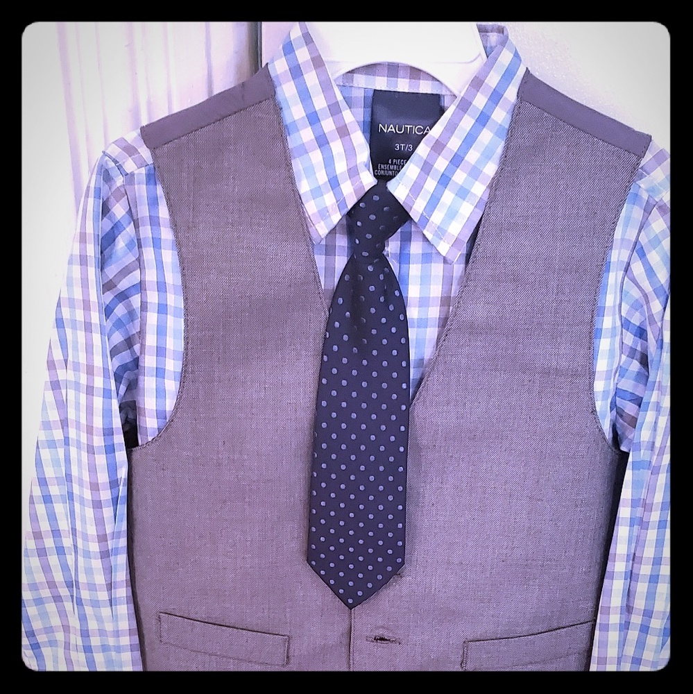 4 Piece Nautica suit